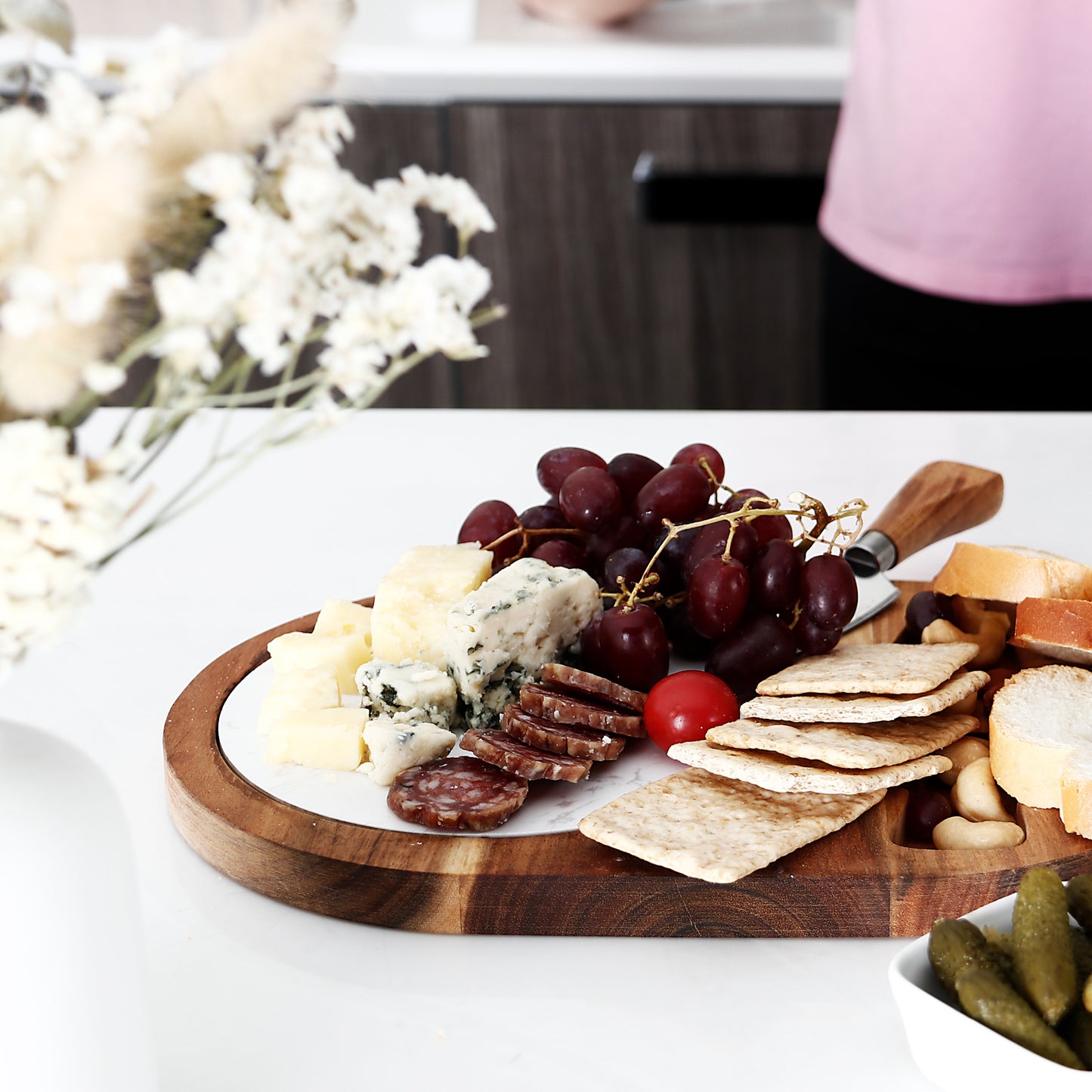 Hecef Oval Acacia Wood Cheese Board Gift Set with White Marble & Knife - Hecef Kitchen